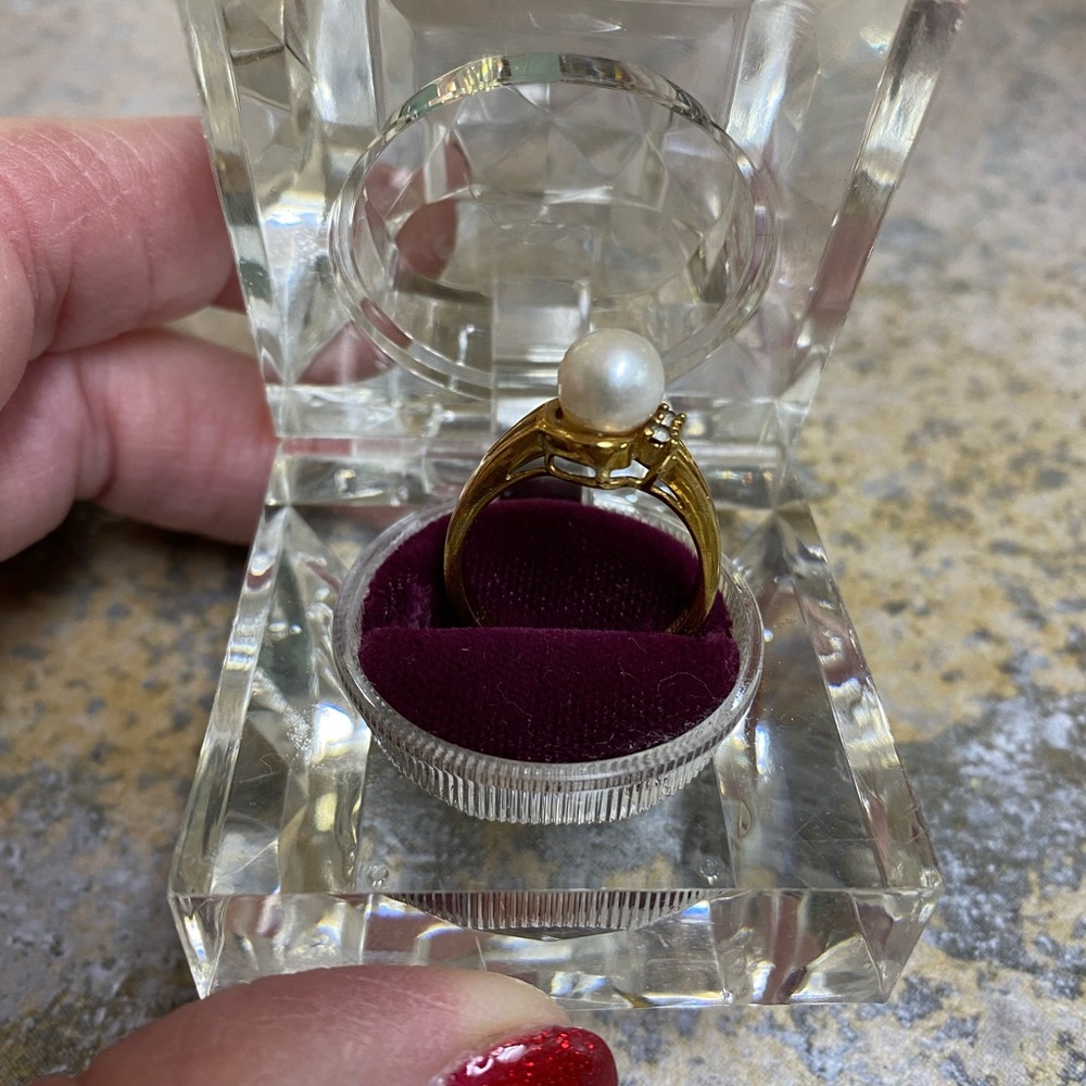 Jewelry For Less - Picture 10 of 15